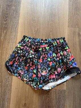 Floral Print Women’s Running Shorts - Black Multi Lululemon